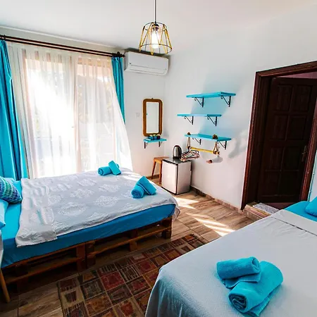 Tuthaliya Séjour chez l'habitant Gelemiş