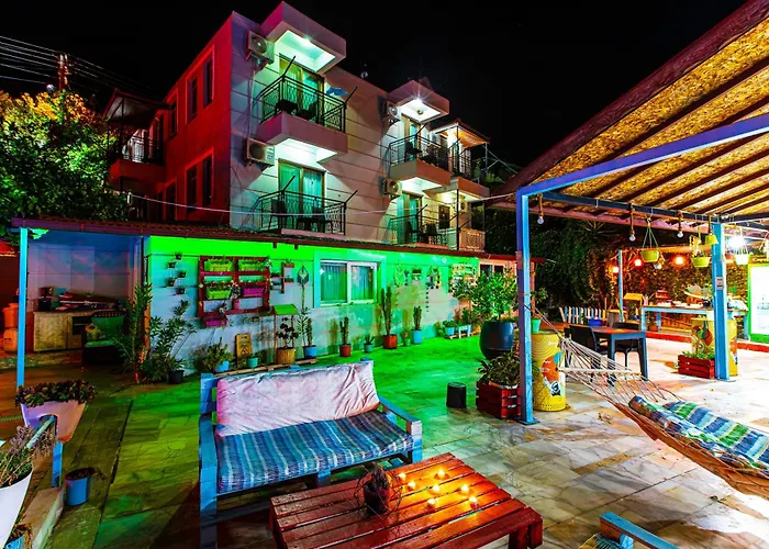 Tuthaliya בית אירוח